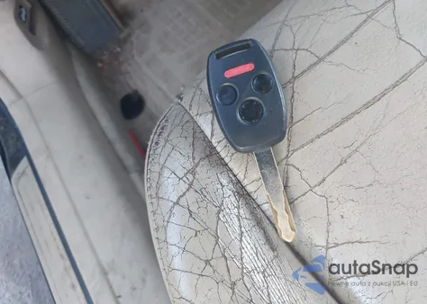 2005 Honda Accord 2.4 Ex z USA, uszkodzony, nr VIN 1HGCM56865A087062